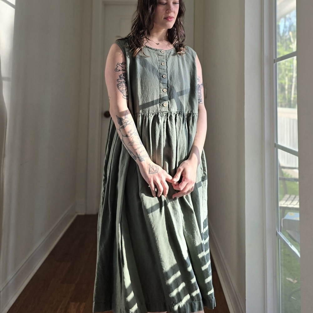 Not Perfect Linen Dress 1X - Picture 3 of 3